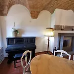 Apartament Locazione Turistica 35074 Vicolo Del Falco Perugia By Vesionica *