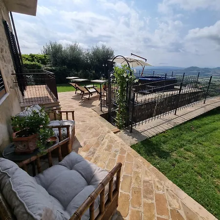 Locazione Turistica 35074 Vicolo Del Falco Perugia By Vesionica Civitella Benazzone