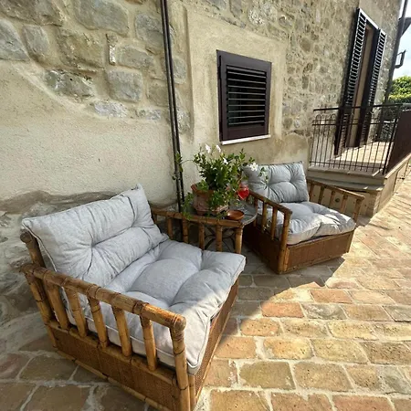 Locazione Turistica 35074 Vicolo Del Falco Perugia By Vesionica Apartmán *