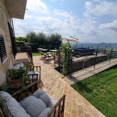 Locazione Turistica 35074 Vicolo Del Falco Perugia By Vesionica Apartmán Civitella Benazzone